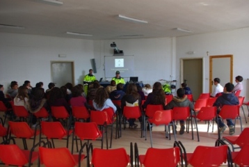 Corso di evacuazione Scuola Media Acquarica Protezione Civile "LA FONTANA"